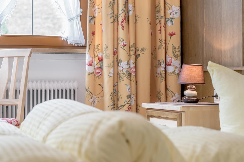 Ferienhaus Apart Sonnzeit Зёльден Номер фото